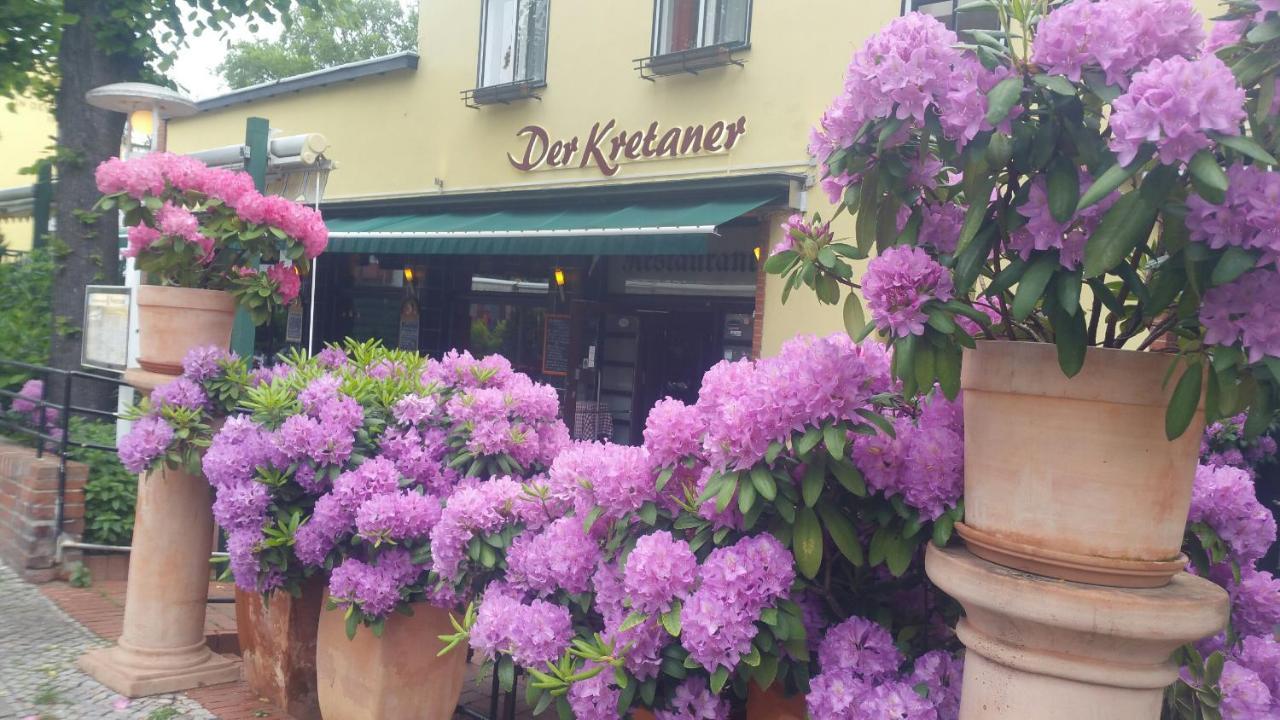 Gasthuis Der Kretaner *